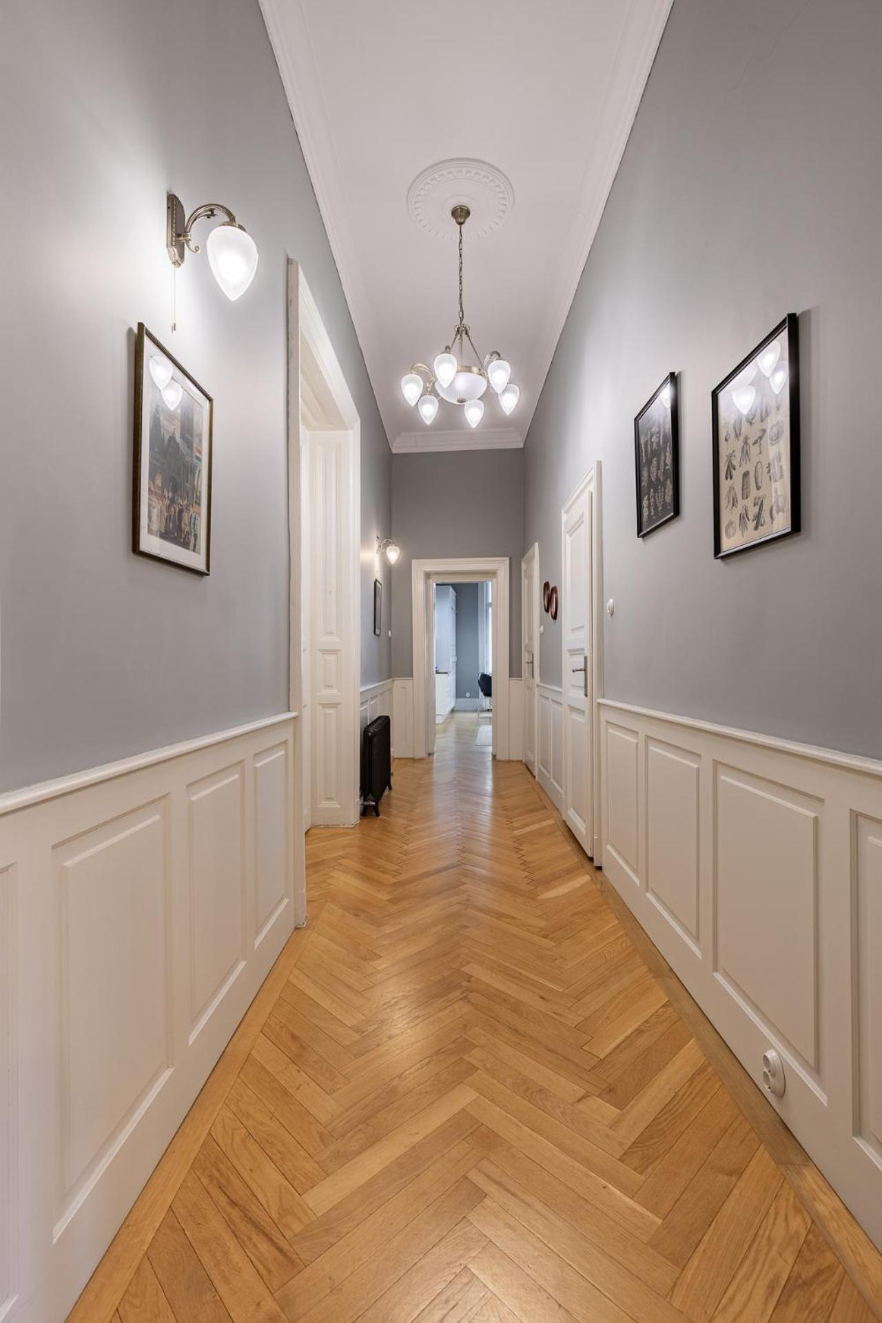 Spacious Victorian Residence By Grand Boulevard Budapest Exterior photo